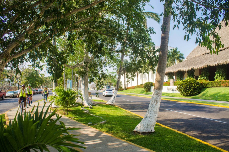 Nuevo Vallarta’s Bike Path: A Must In The Riviera Nayarit
